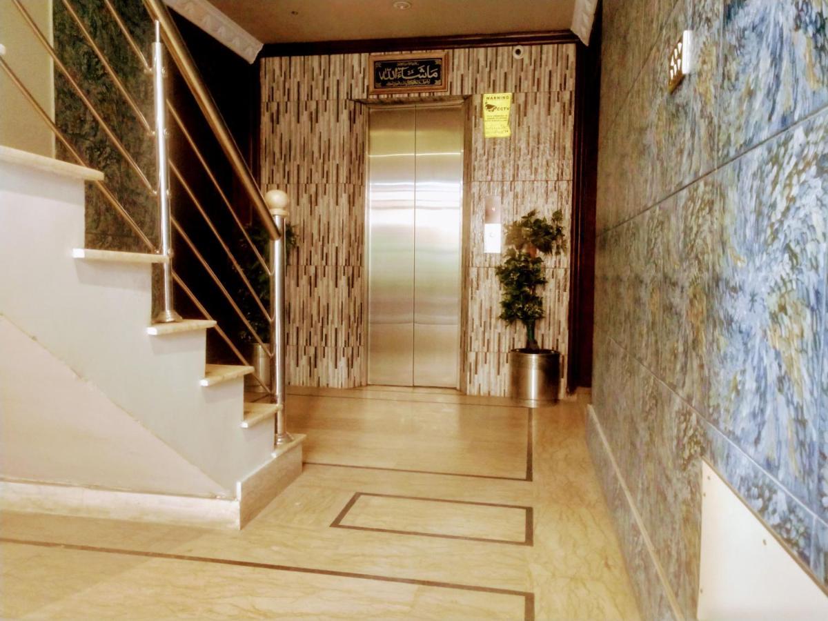 Luxury Living Rooms Near Agha Khan, Millennium, Nueplex Karáčí Exteriér fotografie